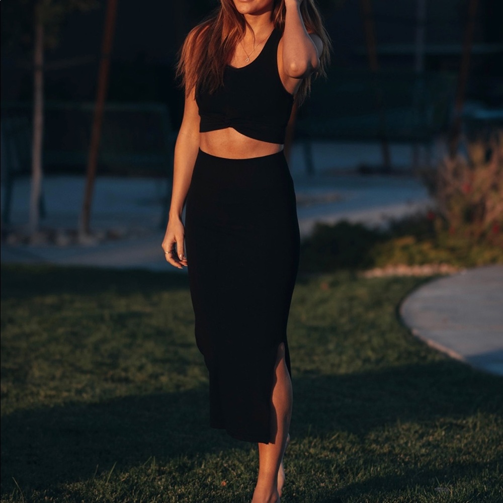 Ribbed midi skirt with matching ribbed top